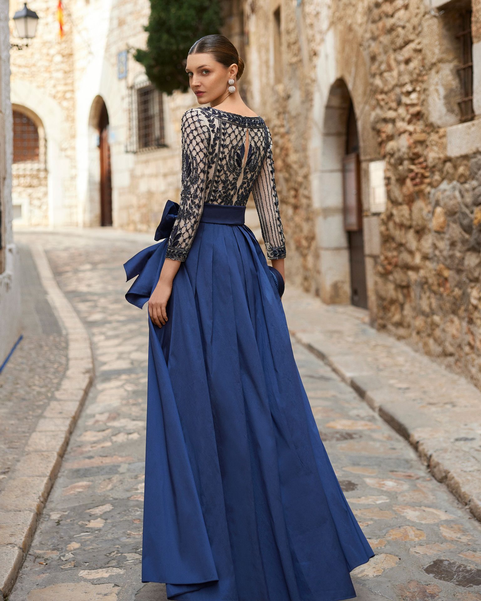 COLECCIÓN AIRE BARCELONA -  COUTURE CLUB